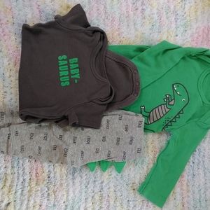 Carter's 6 mo Baby-saurus Set